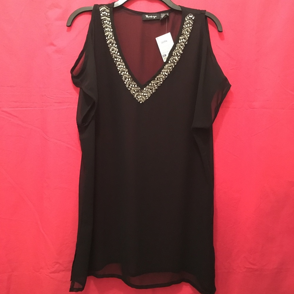 Raviya Sheer Black Top